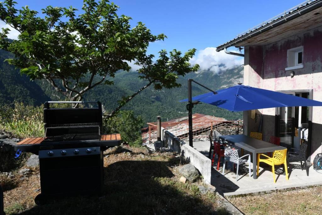 Logement Renove Avec Vue Panoramique La Saussaz Exterior photo